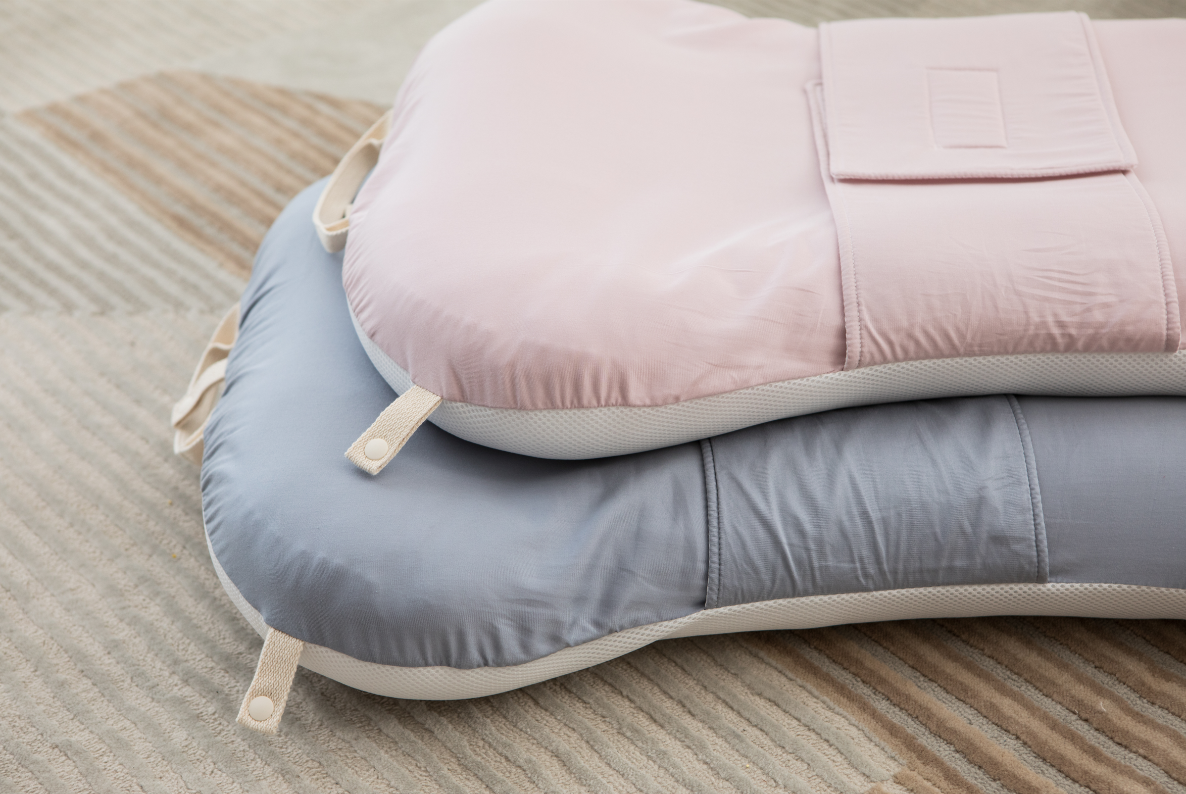 Emong Portable Bedding